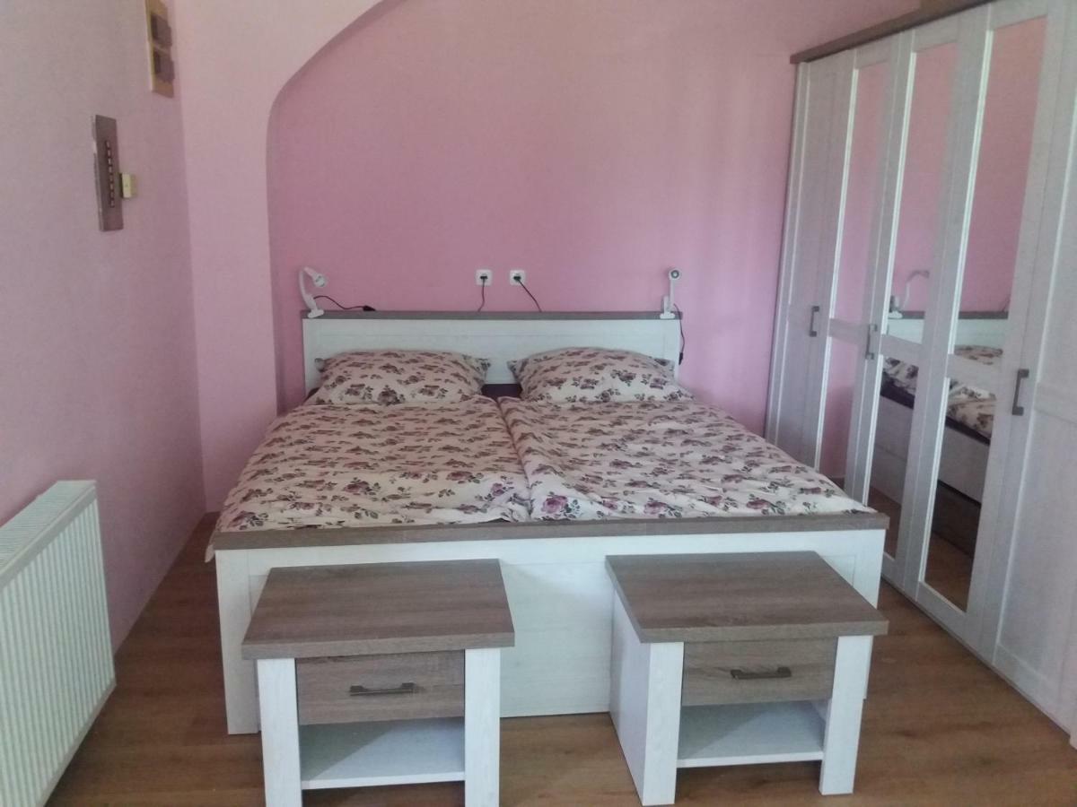 Apartment Tunel Hrušica Екстериор снимка